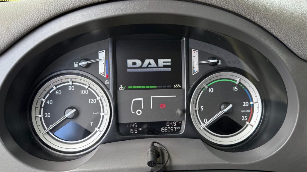 d7e203fb-b39b-41bb-9422-ac7b6ccca0cd